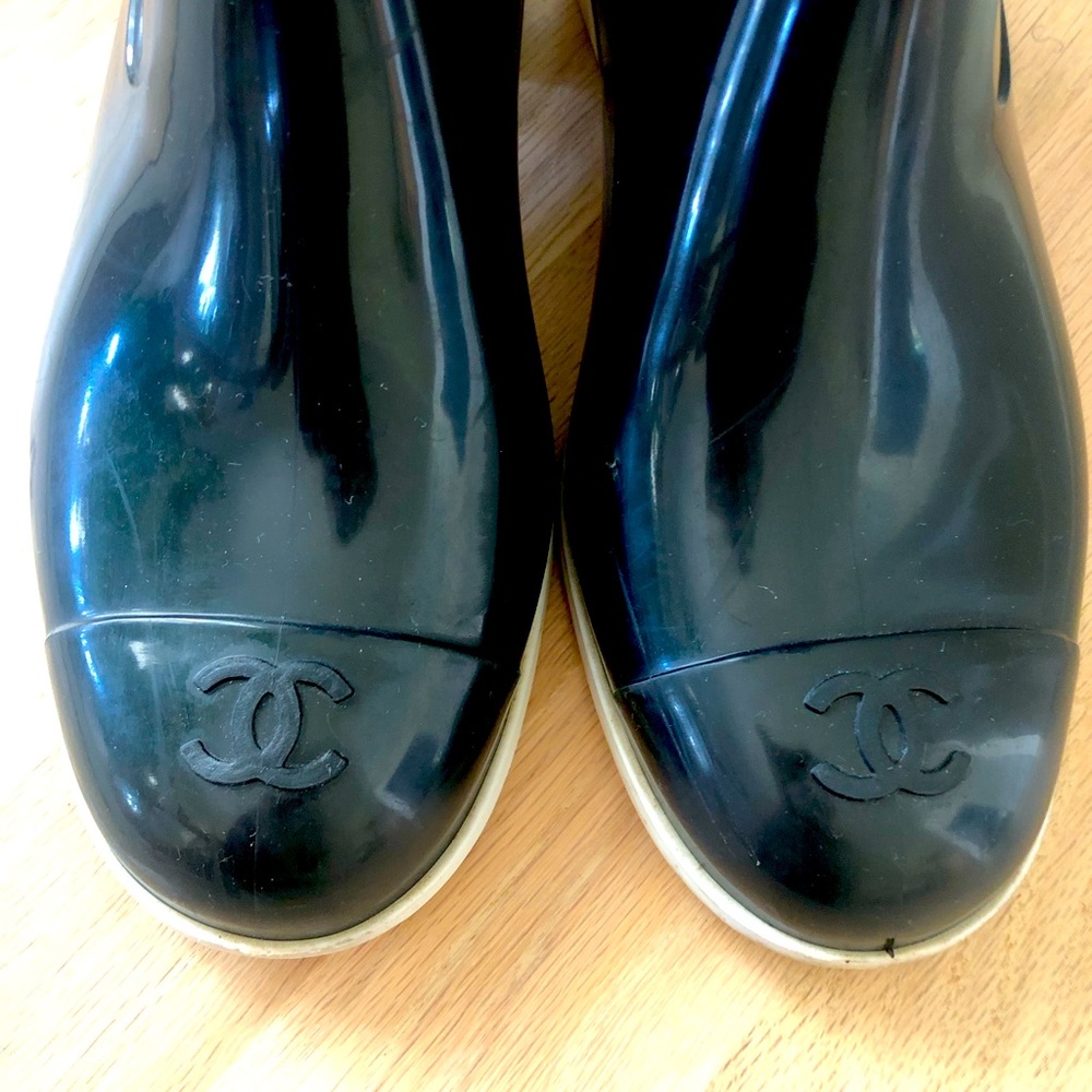Chanel Rubber Rain Short Boots Black size Euro 36 US 5.5